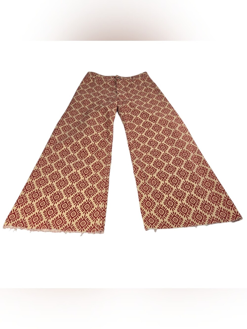 Zara Wide-Leg Geo Print Jeans in Red and Cream. Size 8